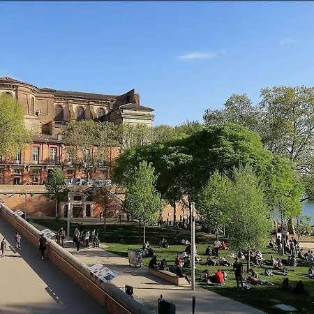 Le Saint-sernin Eclatant Toulouse